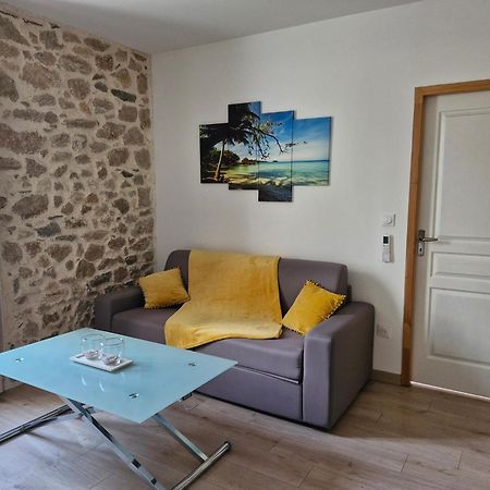 אובן Appartement Tout Confort A 2 Pas Du Centre Ville מראה חיצוני תמונה
