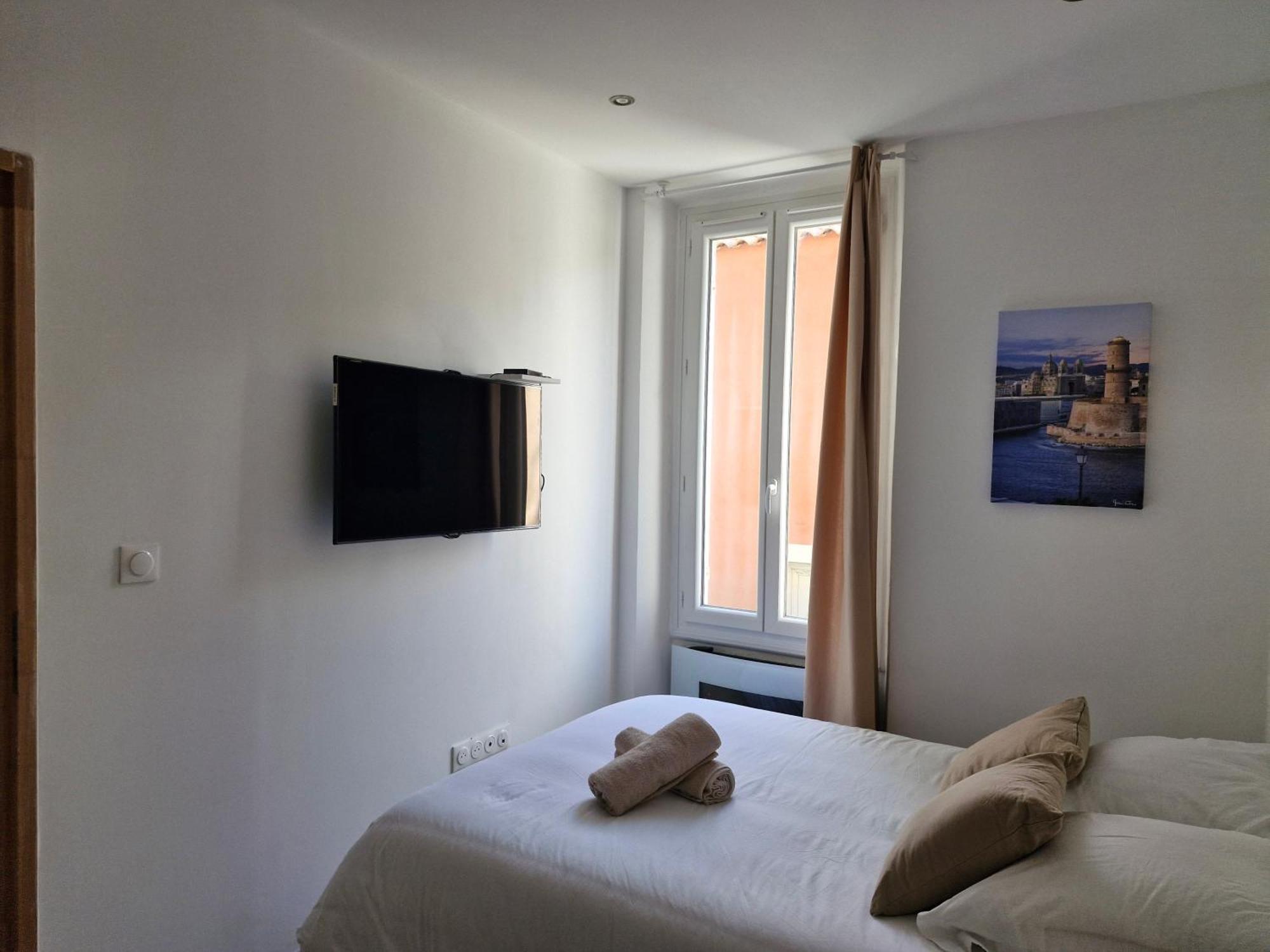 אובן Appartement Tout Confort A 2 Pas Du Centre Ville מראה חיצוני תמונה